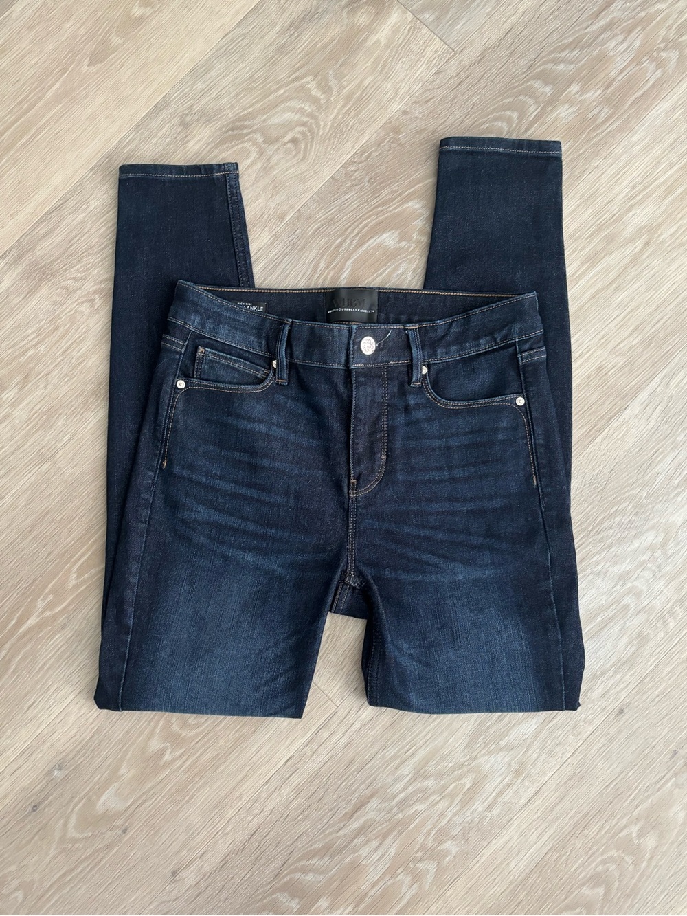 White House black market Blue Women’s Skinny Jeans